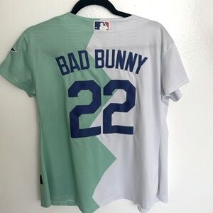 Bad Bunny dodger jersey size medium